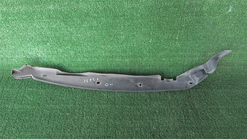 Б.у. пыльник крыла LEXUS IS250 GSE20 LEXUS IS250 GSE20