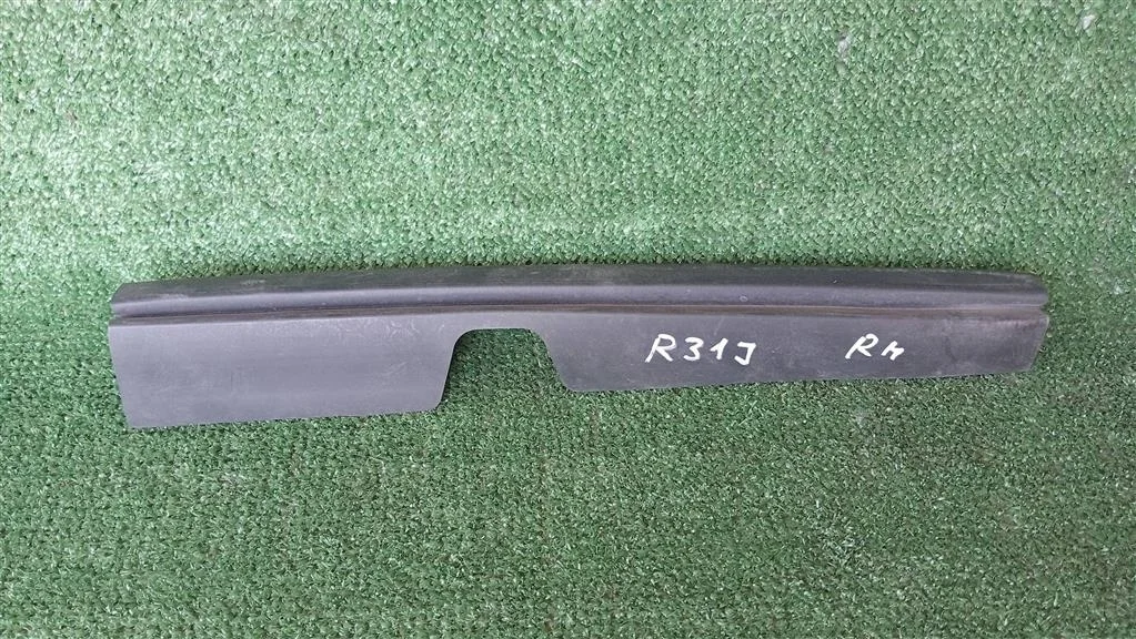 Б.у. накладка на крыло TOYOTA RAV4 ACA30 TOYOTA RAV4 ACA30