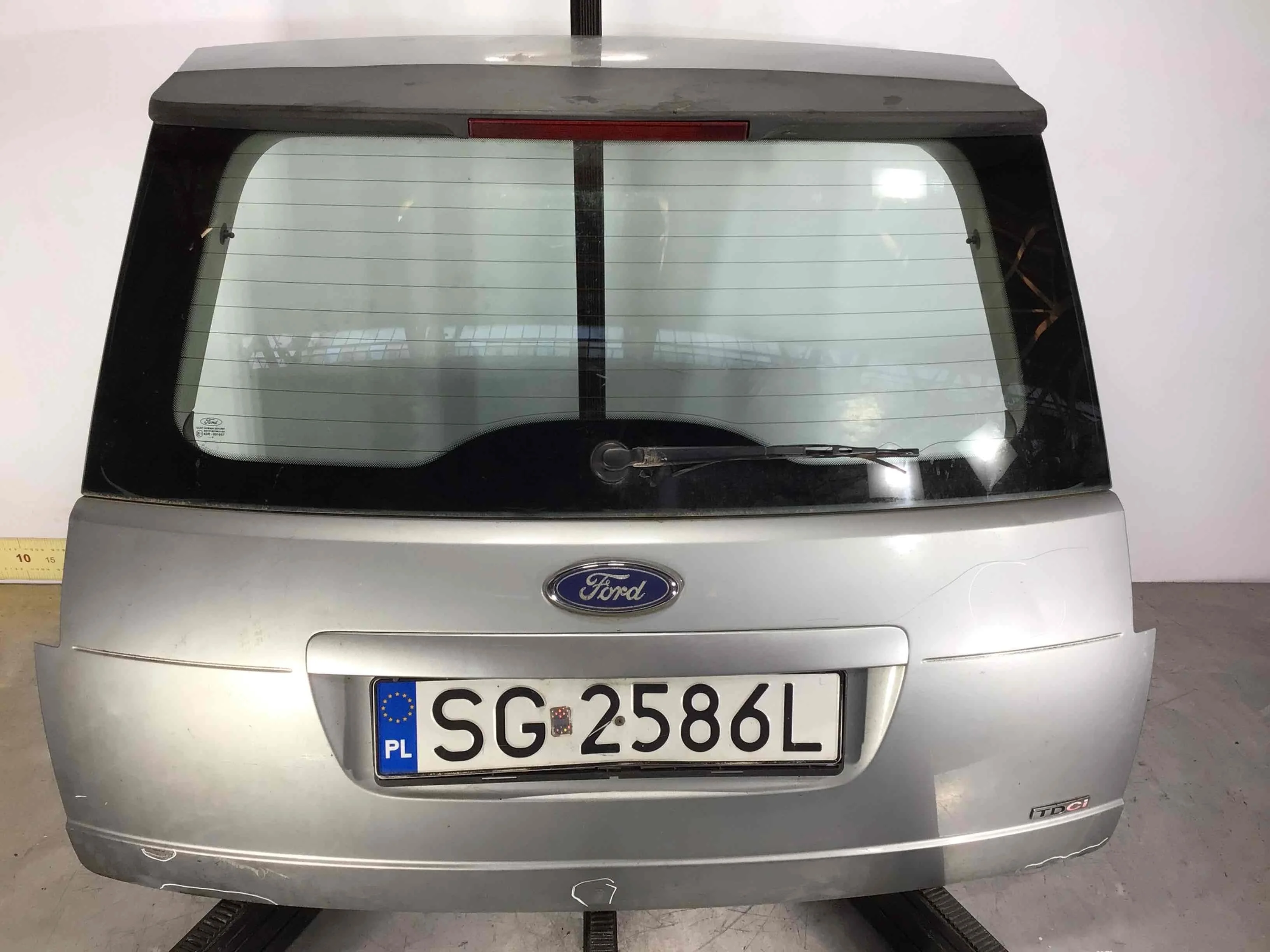Крышка багажника (дверь 3-5) Ford C-MAX 1 поколение (2003-2007) дизель 2.0 TDCi Механика