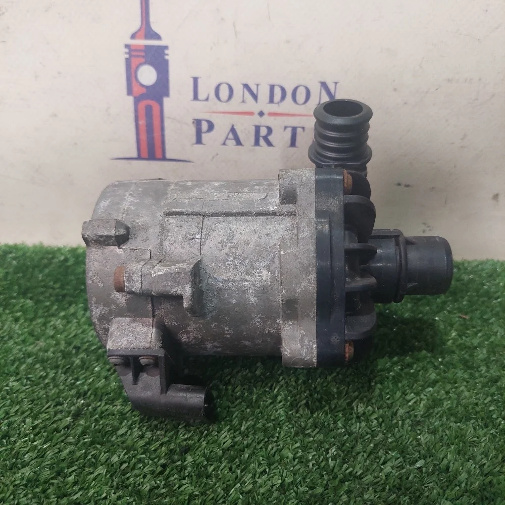 Дополнительная водяная помпа BMW 650i F06