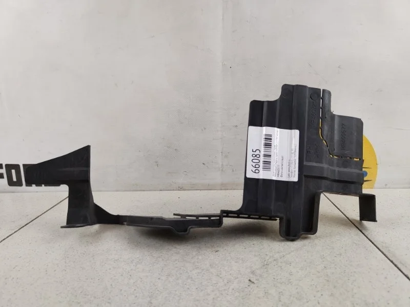 Дефлектор радиатора Mitsubishi Pajero Sport 2003 K94W