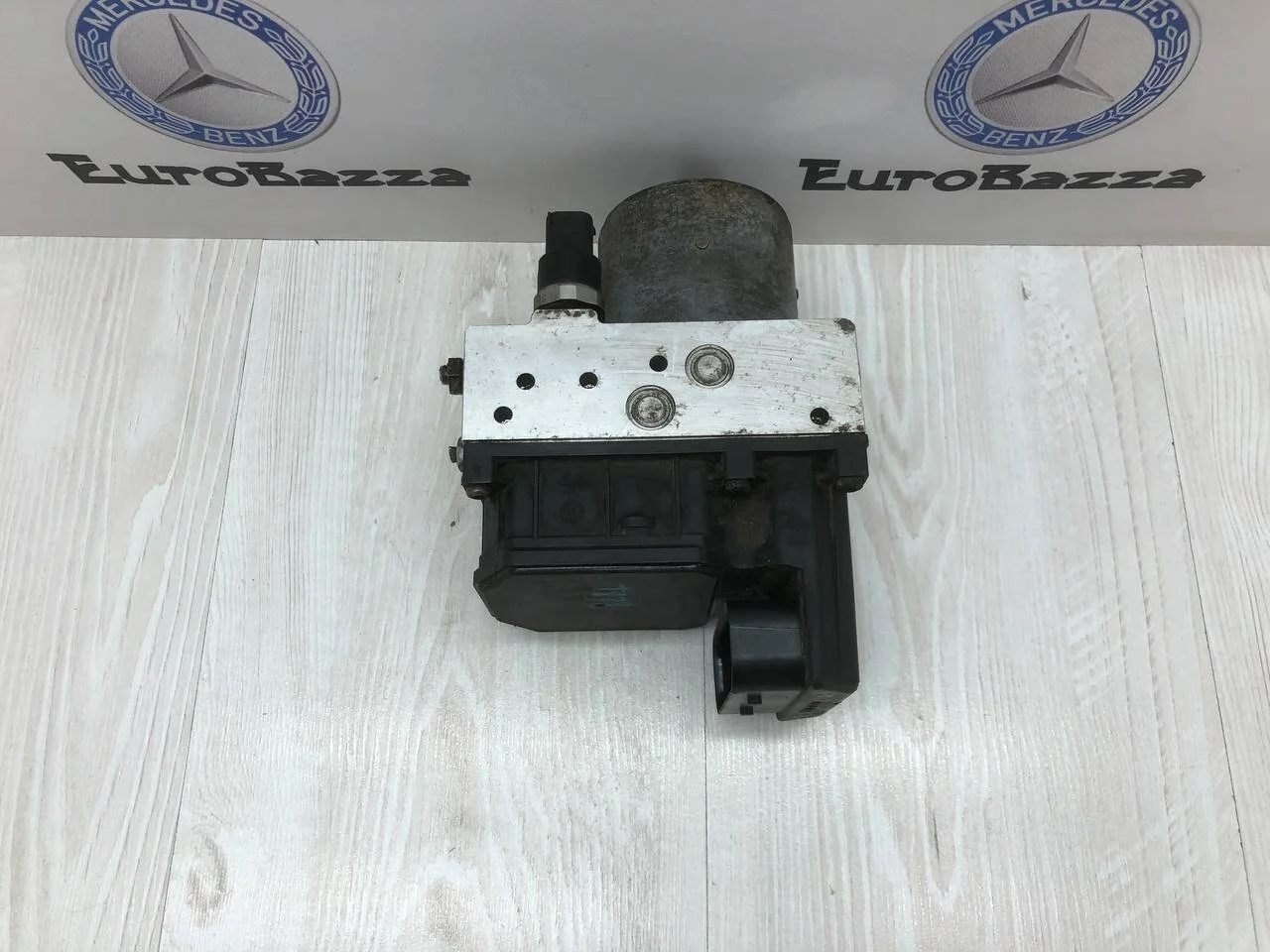 Блок ABS ESP Mercedes W639
