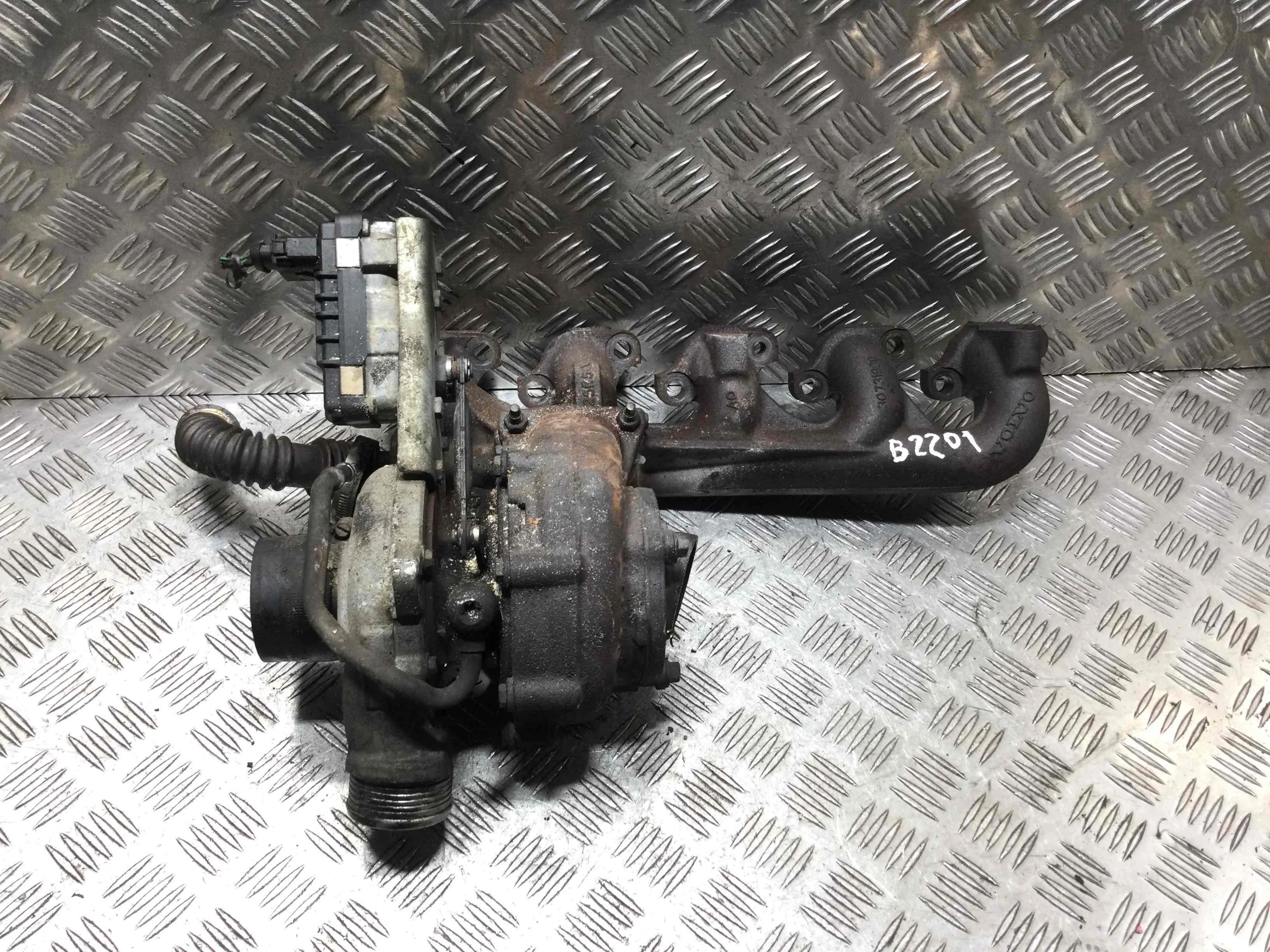 Турбина Volvo XC70 2 поколение (2000-2005) дизель 2.4 TD Механика