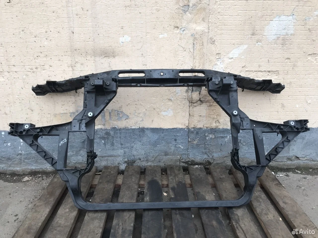 Передняя панель телевизор бмв х3 е83