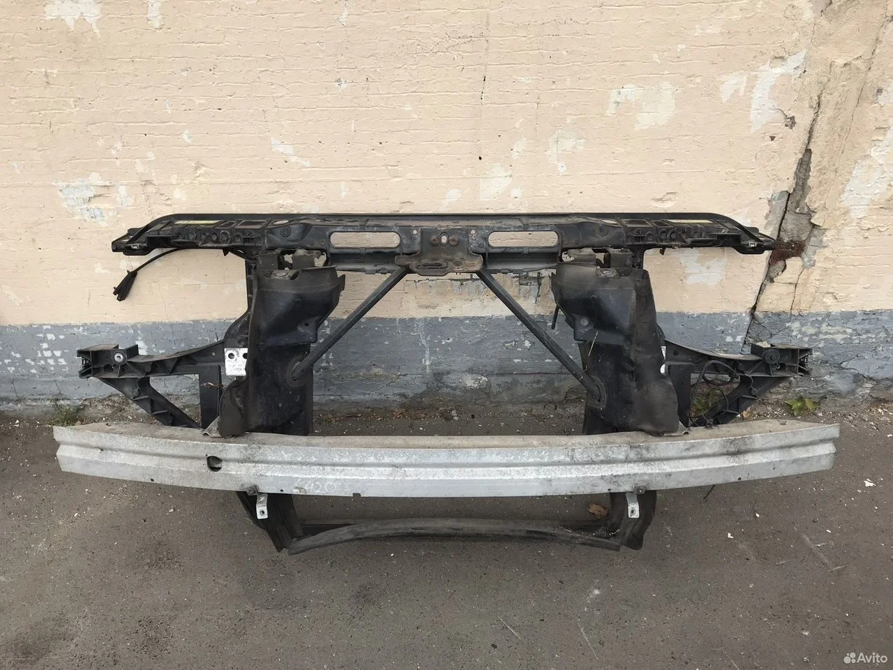 Передняя панель с усилителем бмв х3 е83