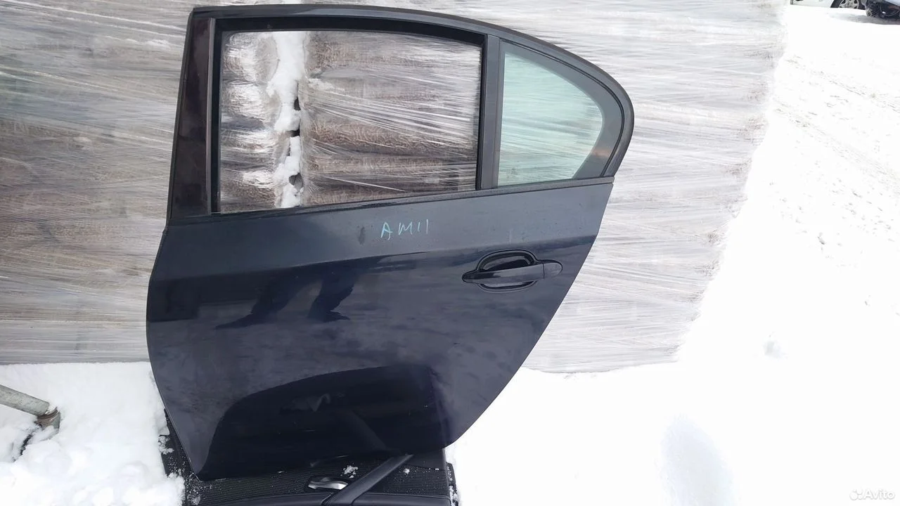 Дверь задняя левая бмв 5 серии е60 седан темно син