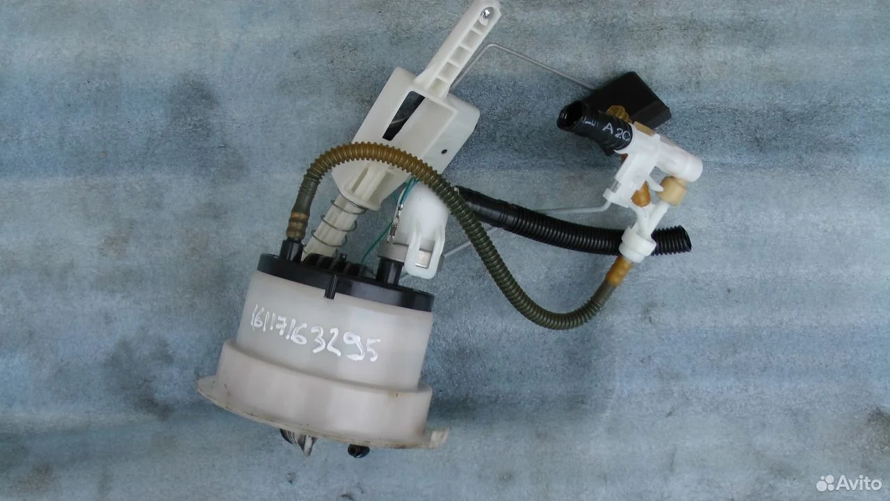 Датчик уровня топлива бмв е90 х1 е84 16117163295