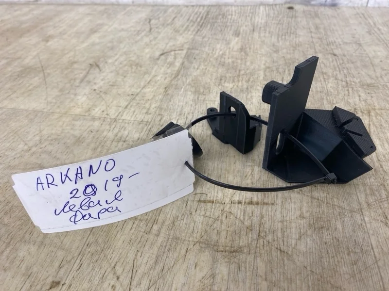 РЕМКОМПЛЕКТ Renault Arkana 2019 2020 2021 2022 2023 260605885R, левый