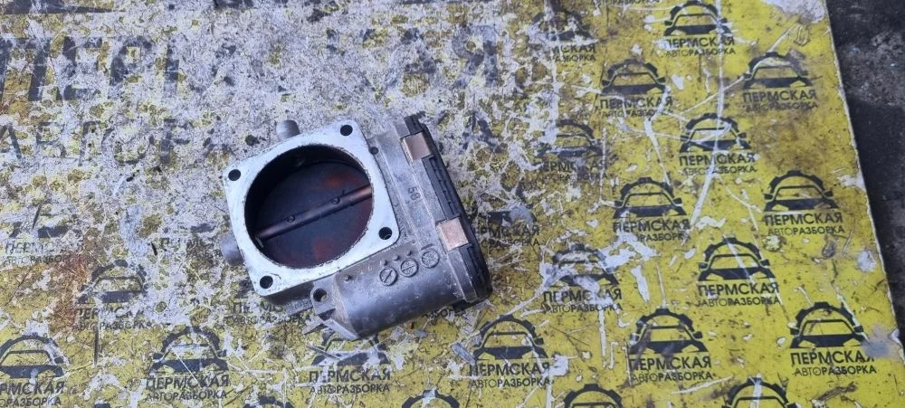 Дроссельная заслонка Mercedes A1131410125