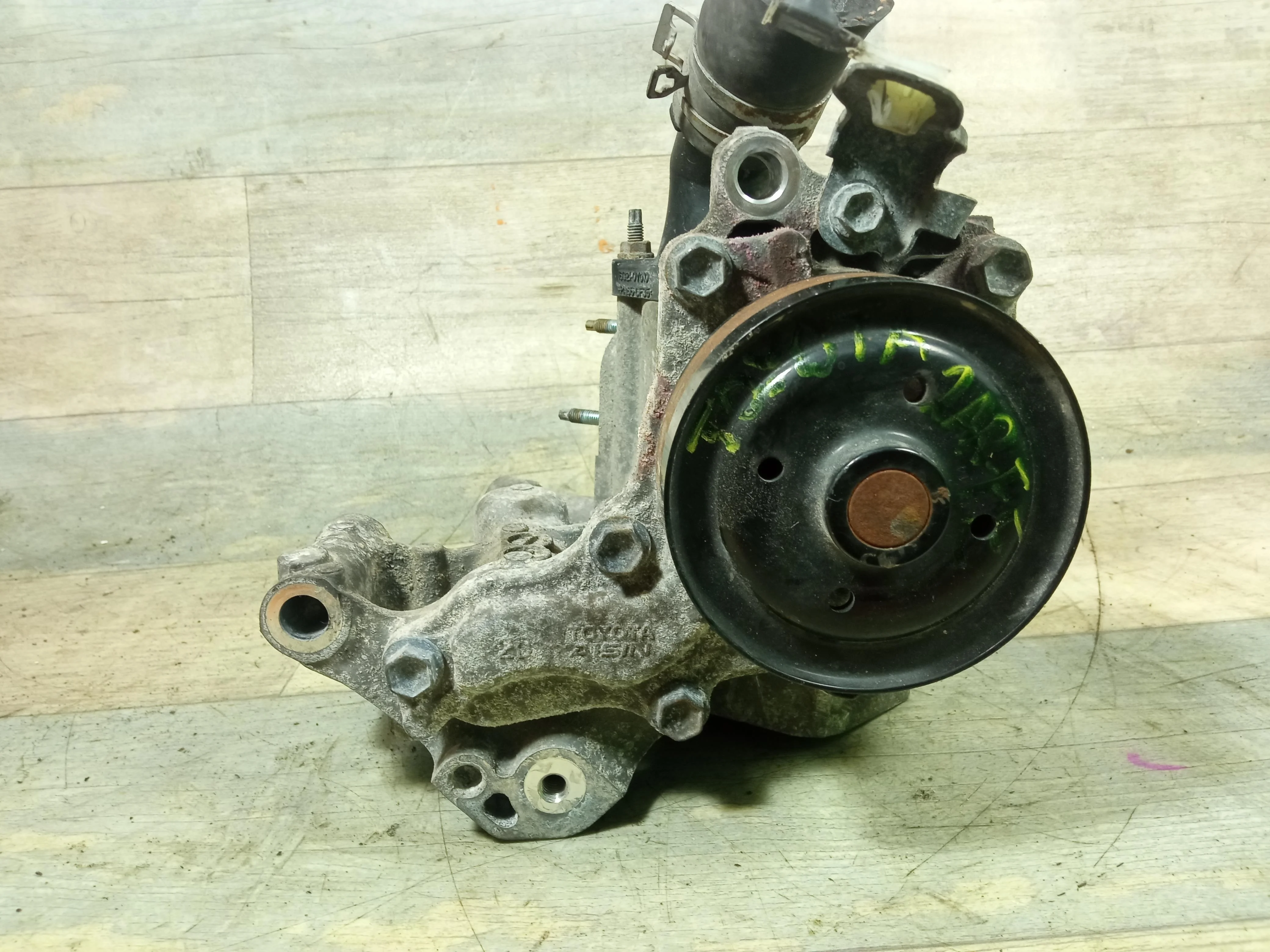 Насос системы охлаждения Toyota 2AR-FE 2.5 Camry RAV 4