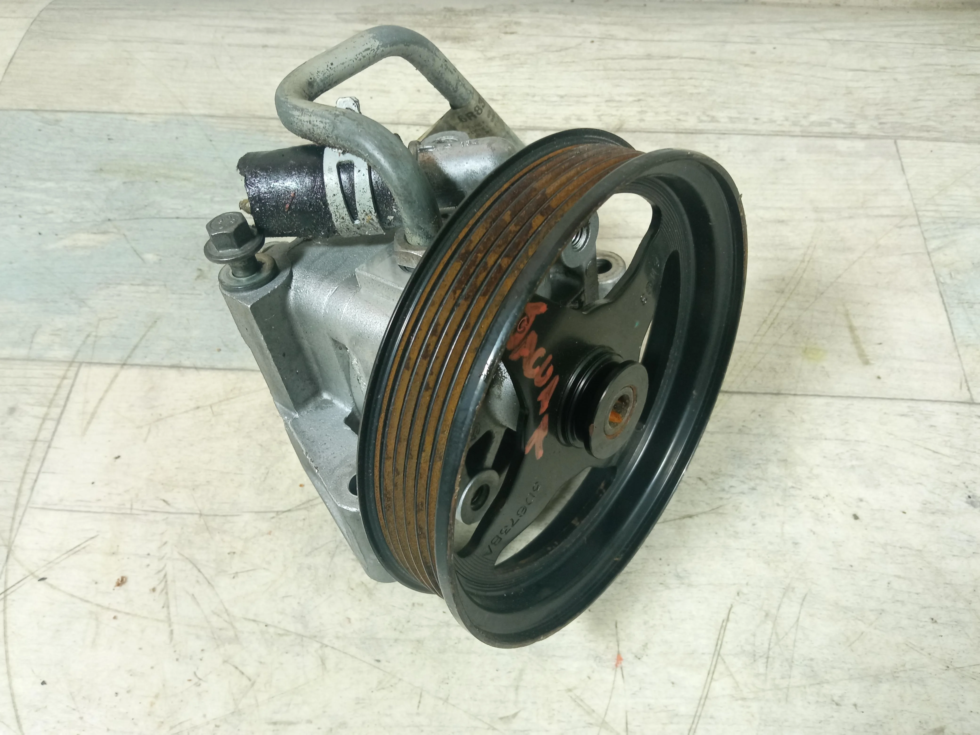 Насос ГУР Jaguar XF XJ V6 3.0 AJ30