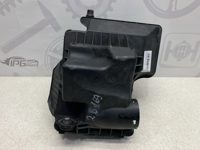 Корпус воздушного фильтра Mercedes-benz A W169