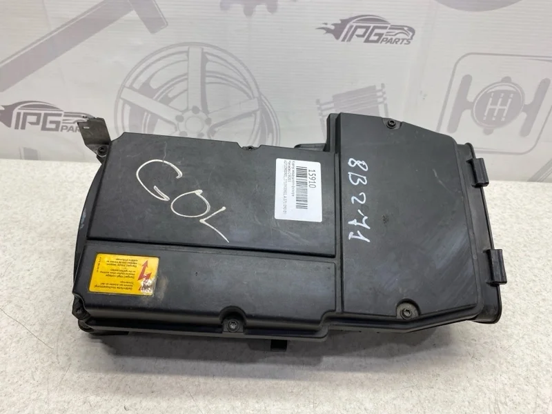 Корпус воздушного фильтра Mercedes-benz W203