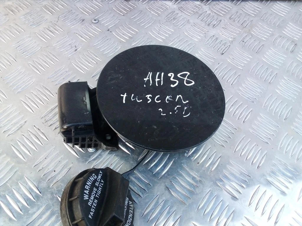 Лючок бензобака Hyundai TUCSON I (2004—2015)