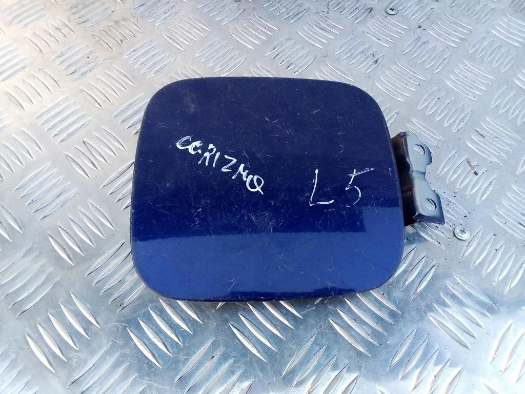 Лючок бензобака MITSUBISHI CARISMA I рестайлинг (