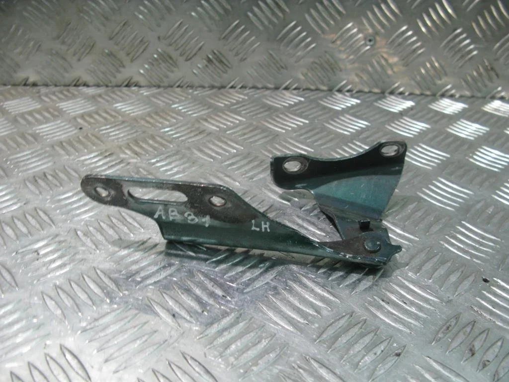 Петля L HONDA CR-V II (2001—2004)