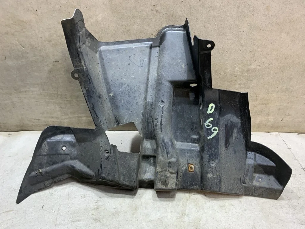 Кожух ниши BMW X5 E53