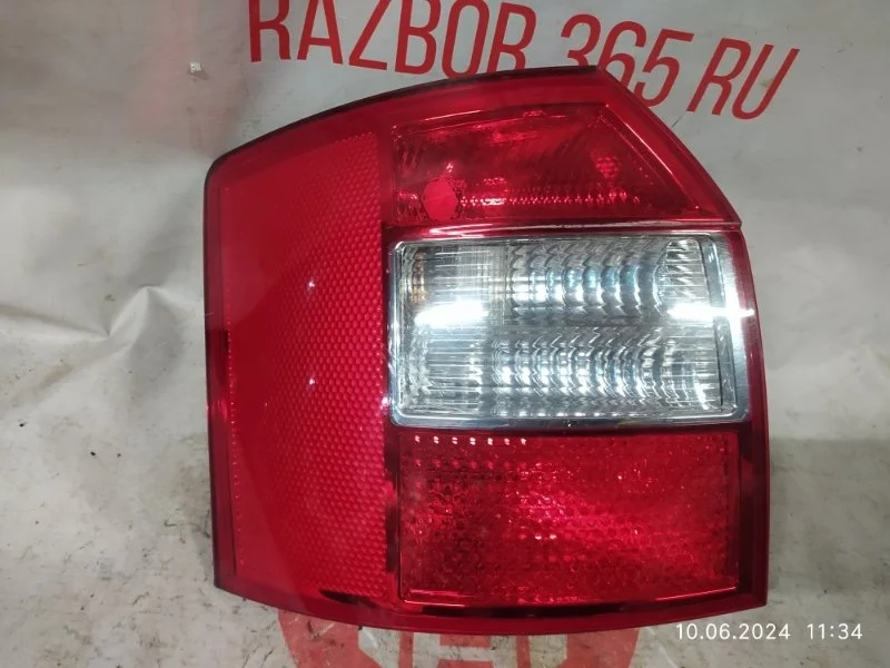 Фонарь Audi A4 2003 8E5