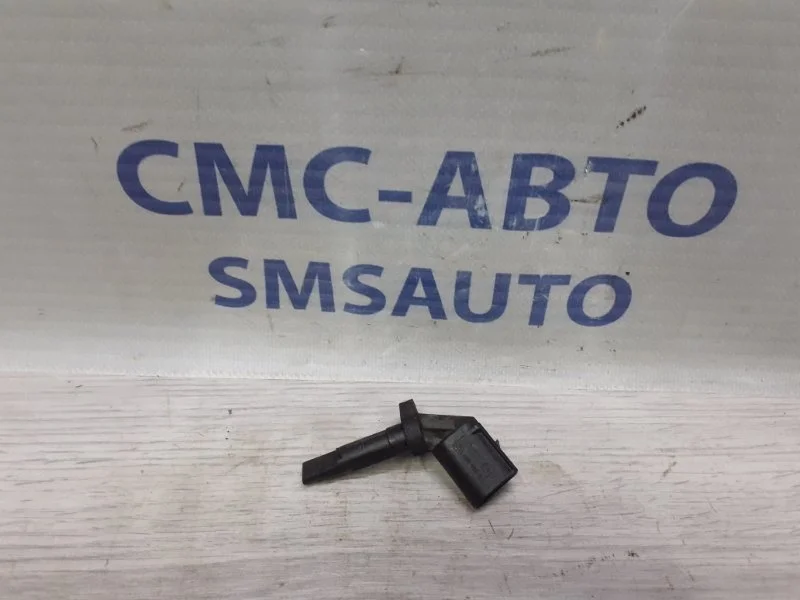 Датчик АБС ABS Volkswagen Touareg 2011 7P0927807 NF 3.6