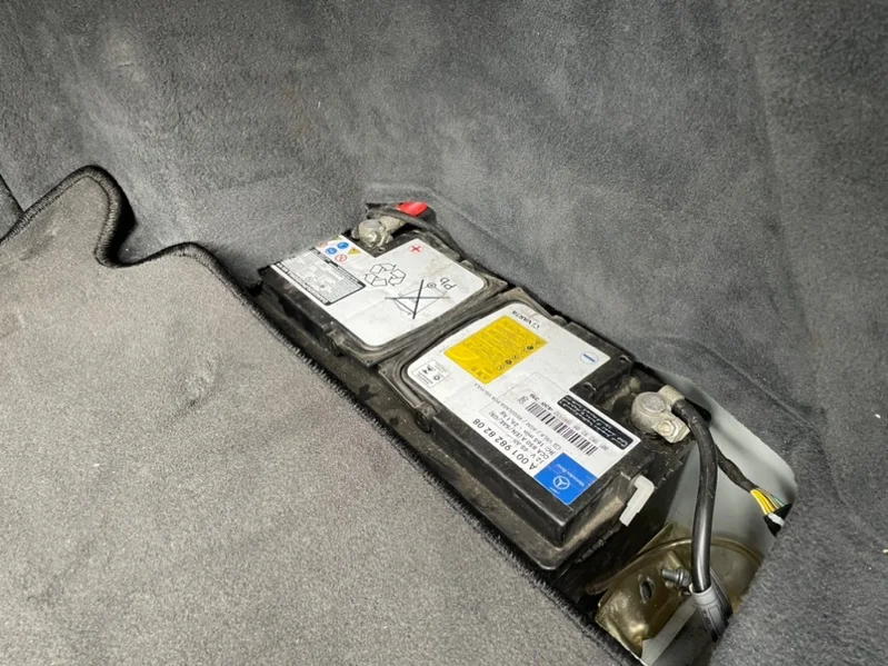 Продажа Mercedes-Benz S class 5.0 (306Hp) (113.960) RWD AT по запчастям