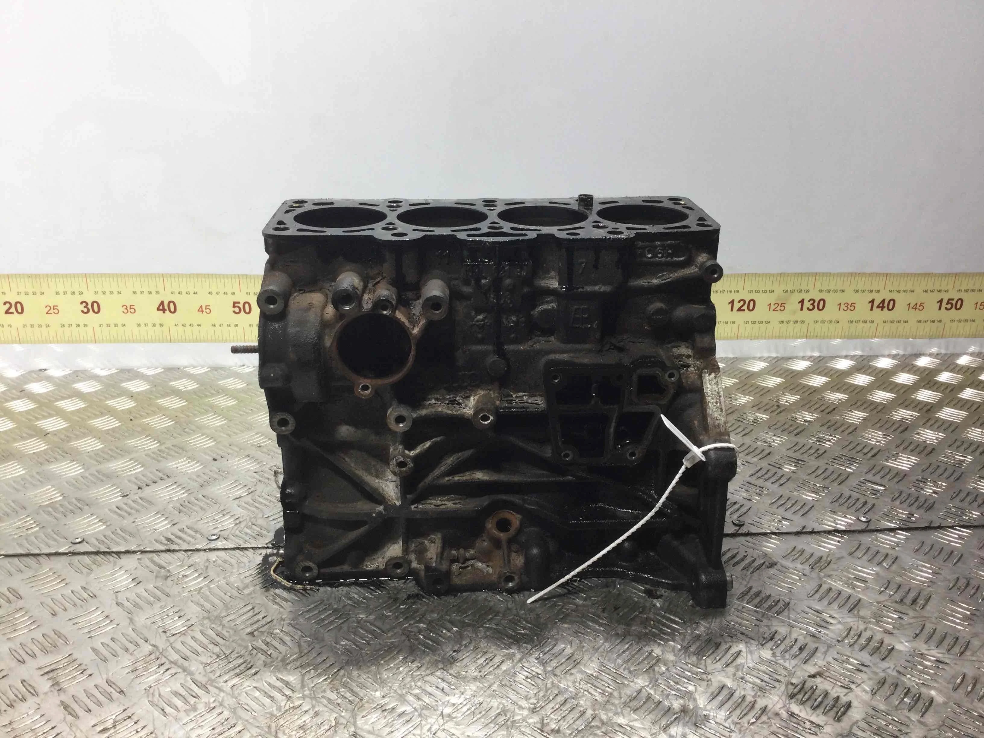 Блок цилиндров Volkswagen Golf 6 поколение (2008-2015) дизель 1.6 TDI DSG Х/б