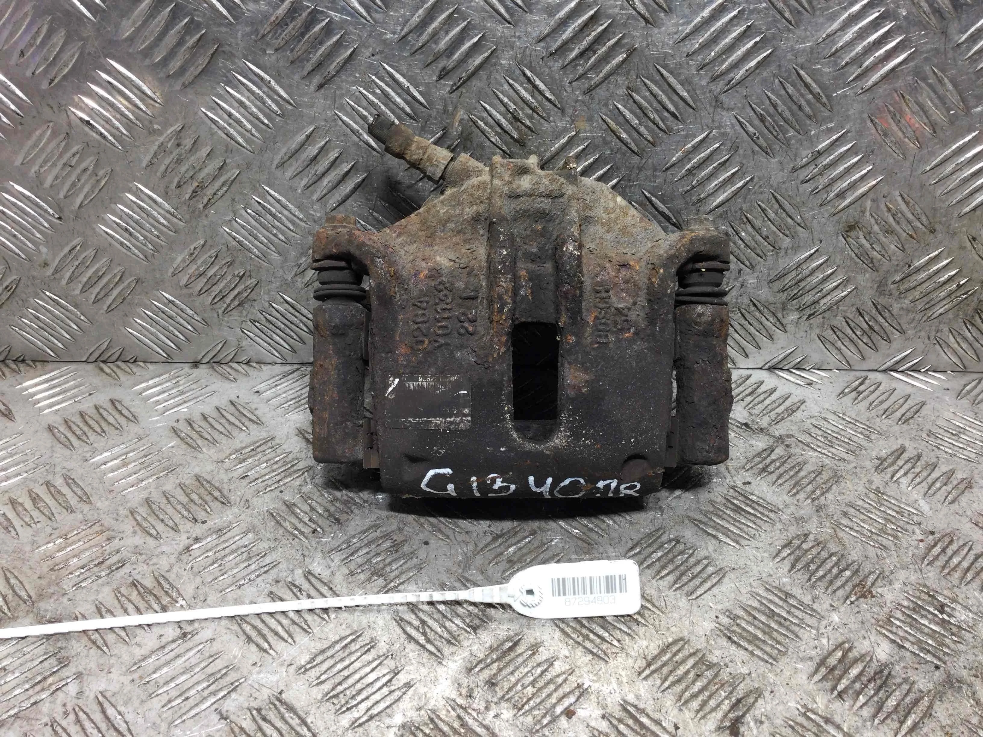 Суппорт передний правый Peugeot 206 1 поколение [рестайлинг] (2002-2009) бензин 1.4 i Механика Х/б