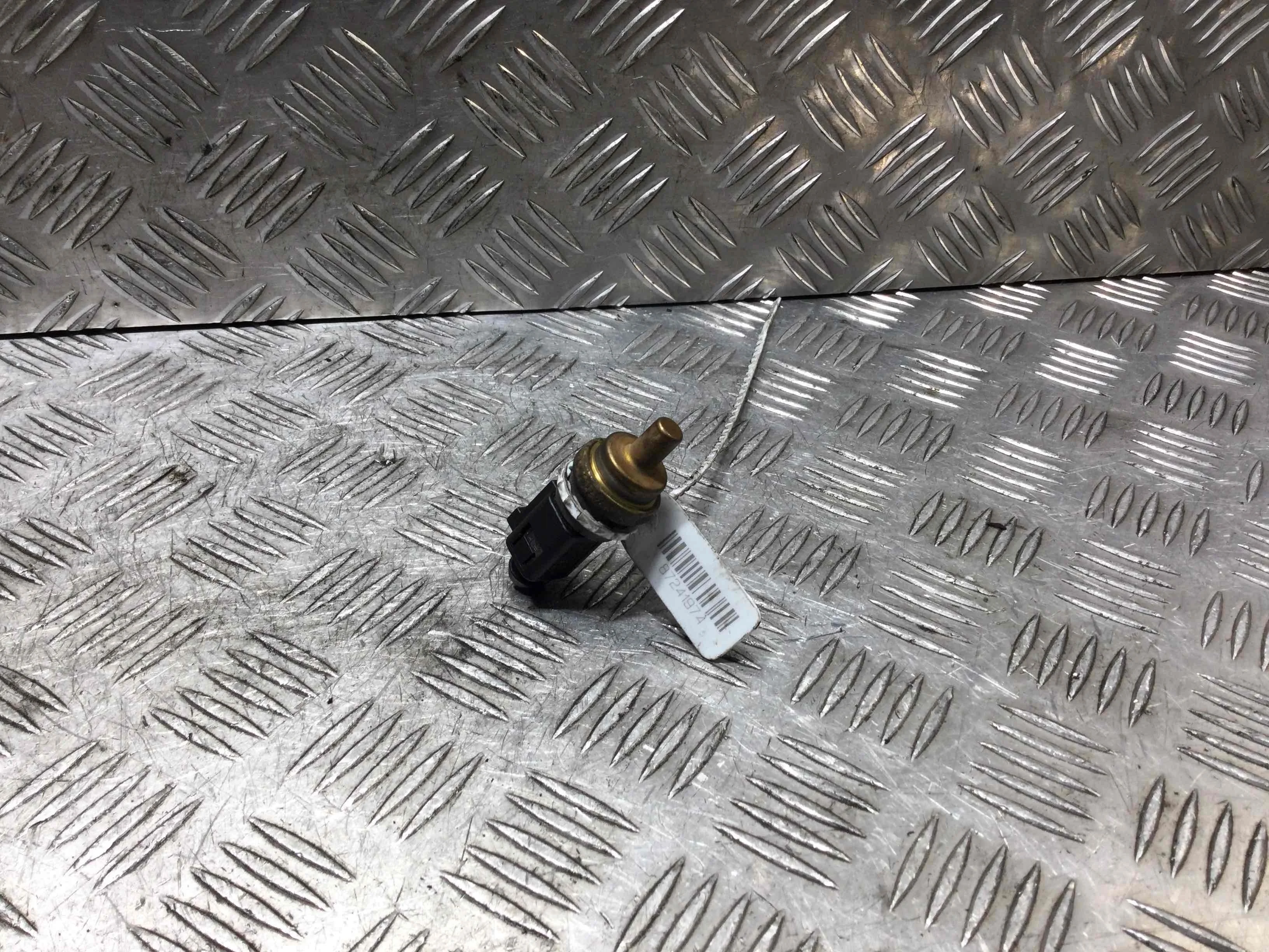 Датчик температуры охлаждающей жидкости Audi A6 C6/4F (2004-2008) дизель 2.7 TDI Механика Седан