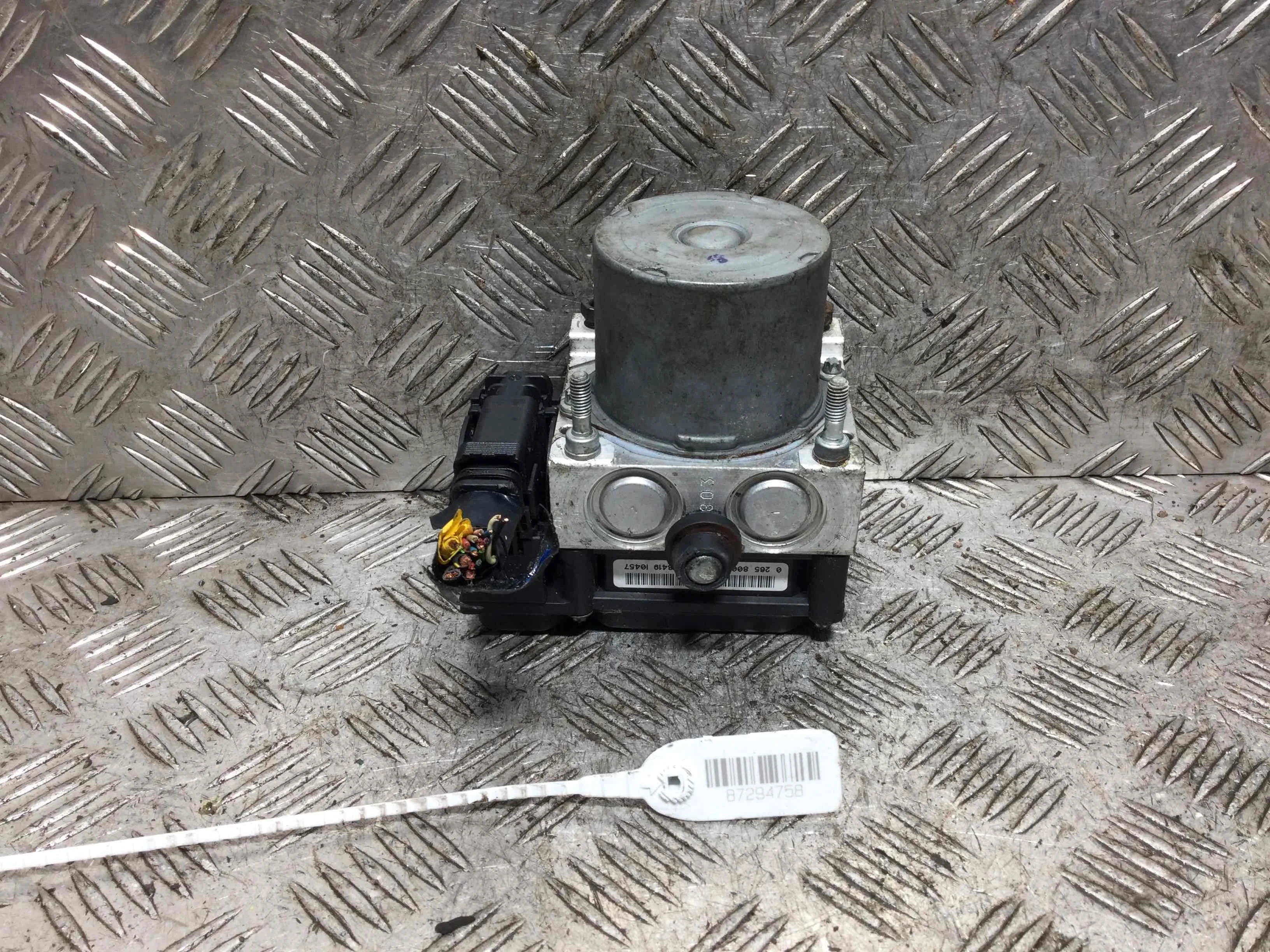 Блок ABS Nissan Almera N16 [рестайлинг] (2003-2006) бензин 1.5 i Механика Х/б