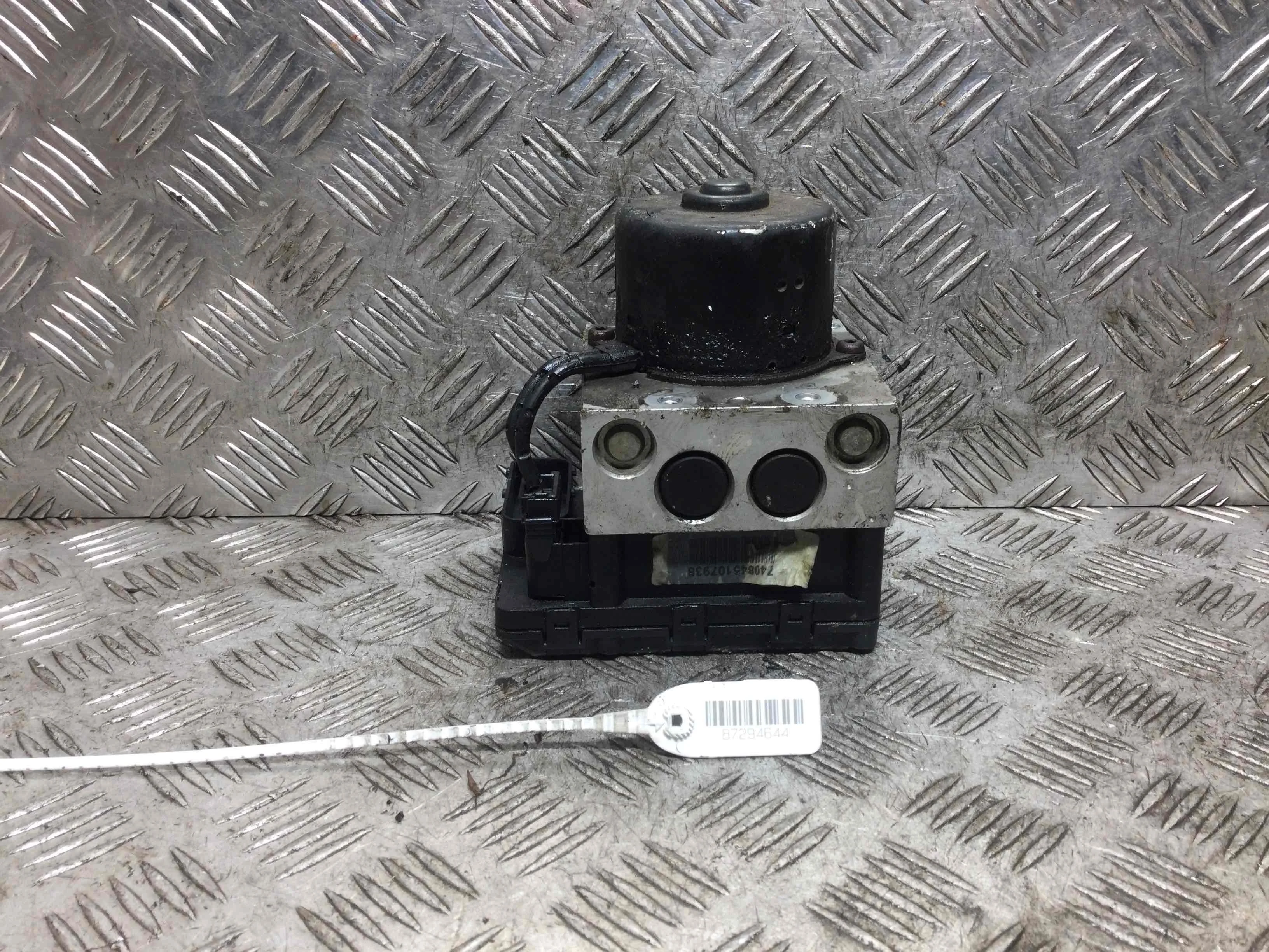 Блок ABS Audi A3 8L [рестайлинг] (2000-2003) бензин 1.6 i Механика Х/б