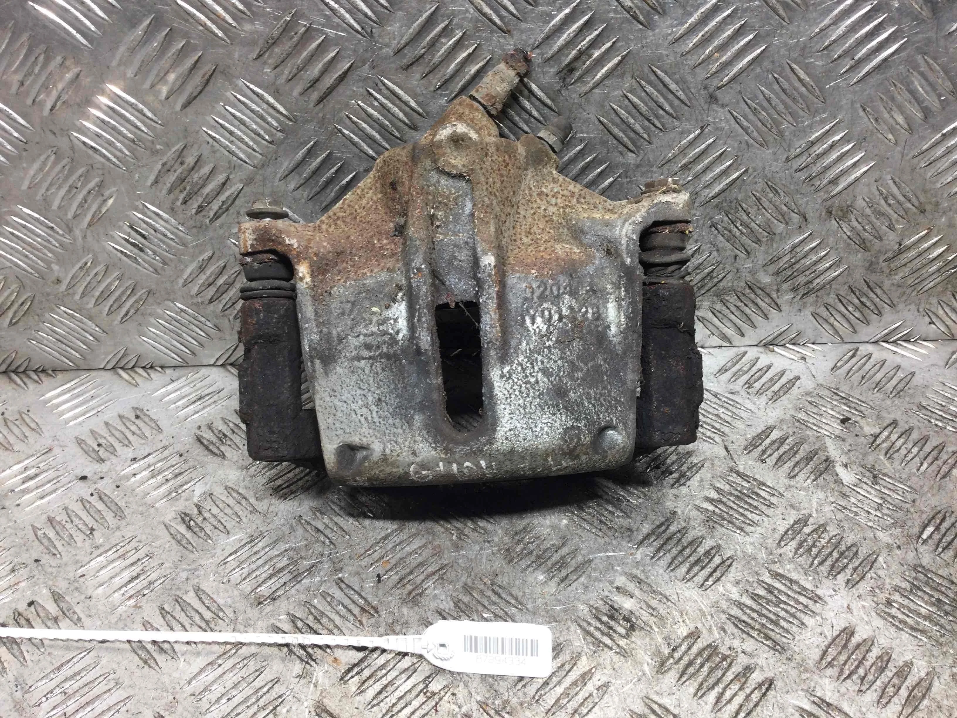 Суппорт передний левый Ford Mondeo Mondeo III 2000 - 2003 бензин 1.8 i Механика Универсал