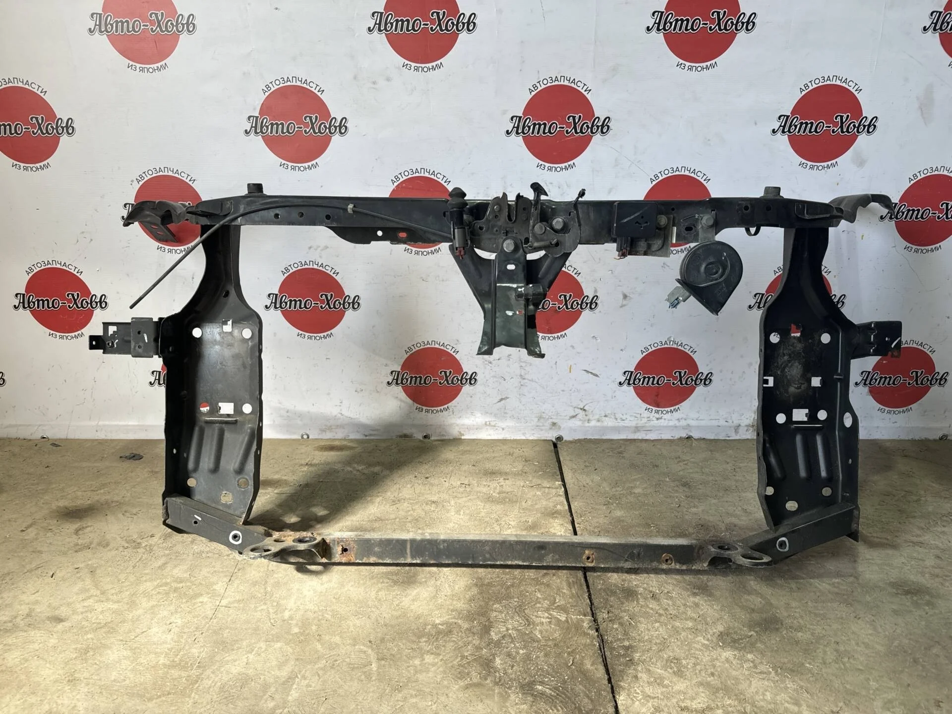 Панель передняя (телевизор) Nissan Qashqai J10