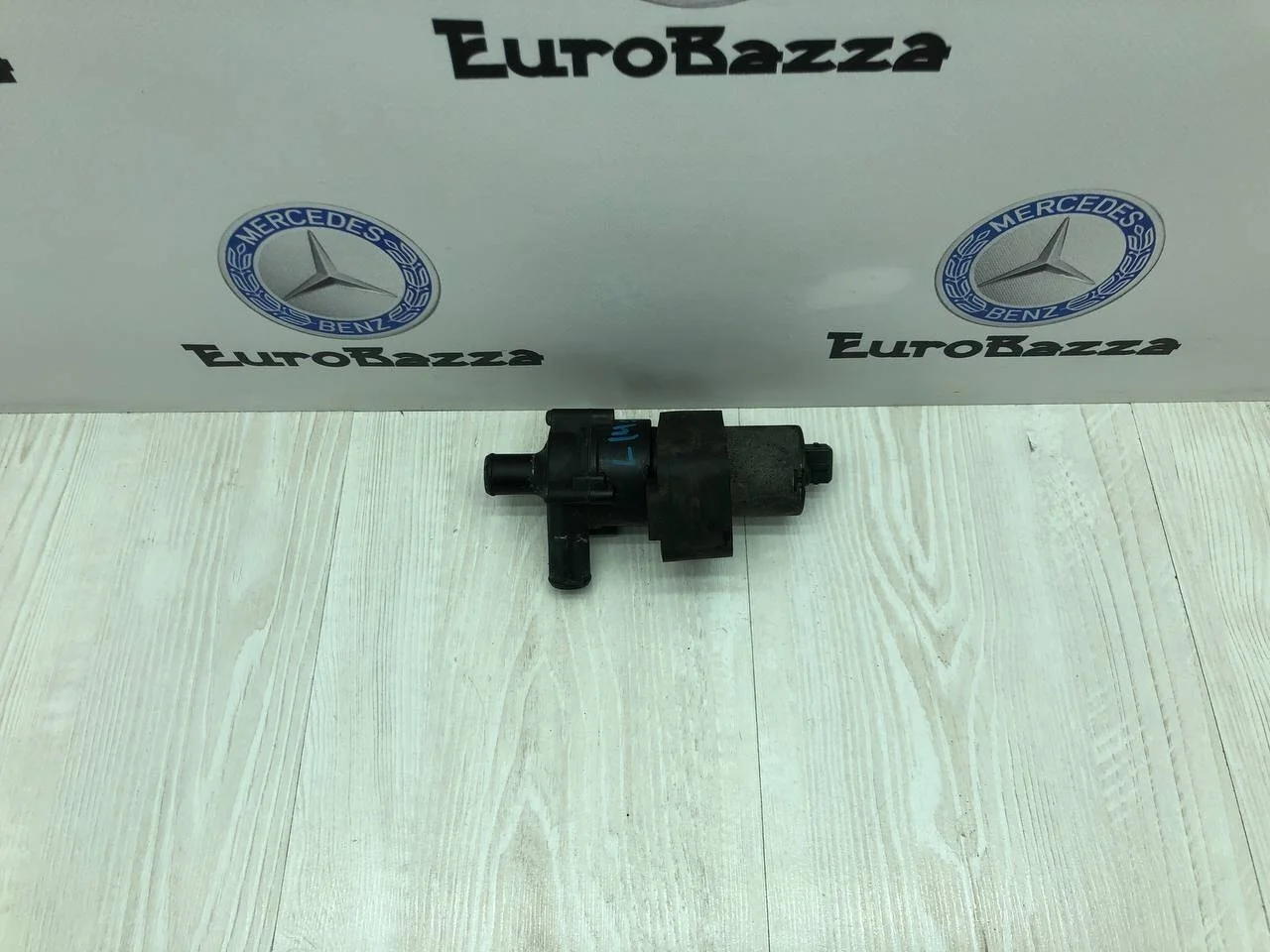 Дополнительная помпа Mercedes W163