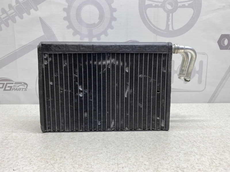 Испаритель кондиционера BMW X5 2005 E53