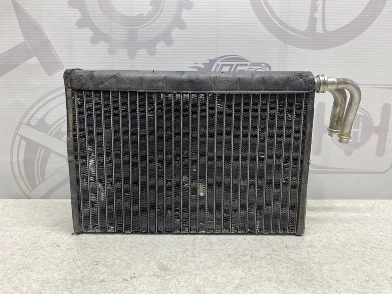 Испаритель кондиционера BMW X5 2004 E53