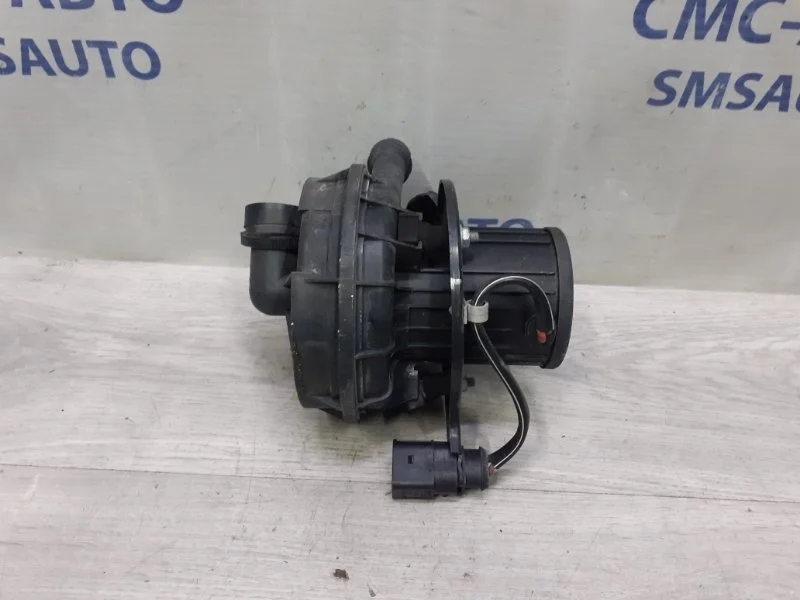 Насос воздушный Audi A6 Allroad 2013 079959231 C7 3.0 CGW