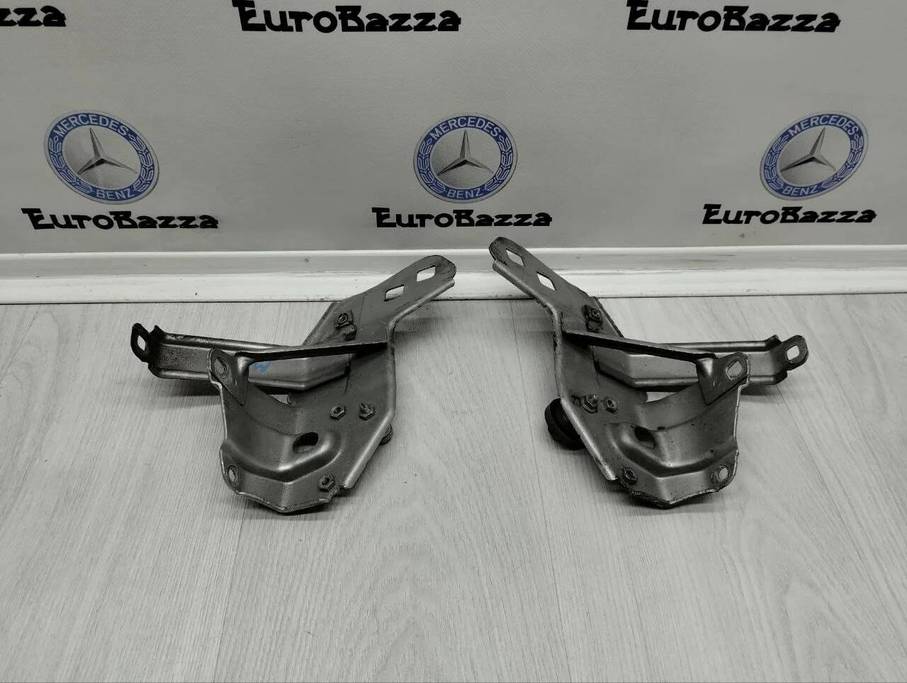 Кронштейн фары Mercedes W215