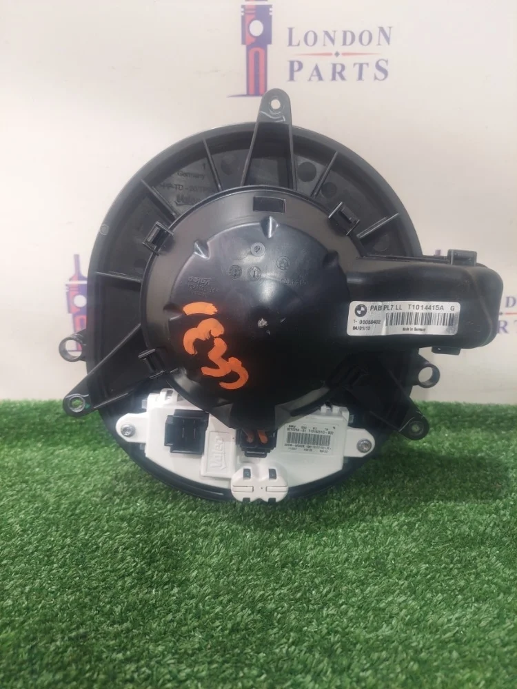 Моторчик печки BMW F30