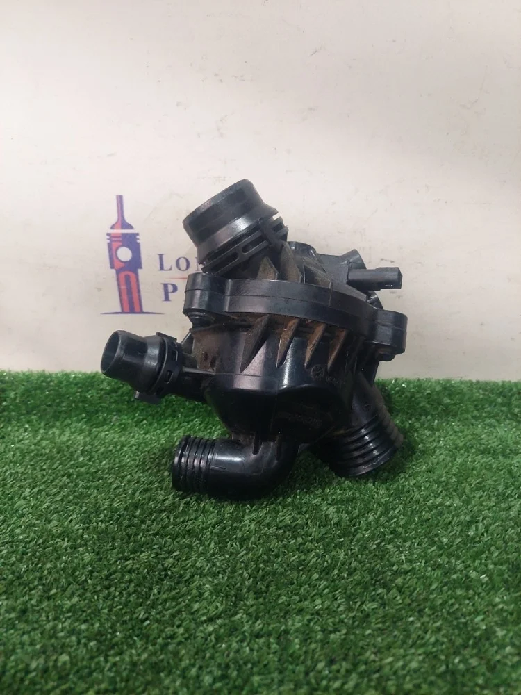 Термостат BMW X5 35iX E70