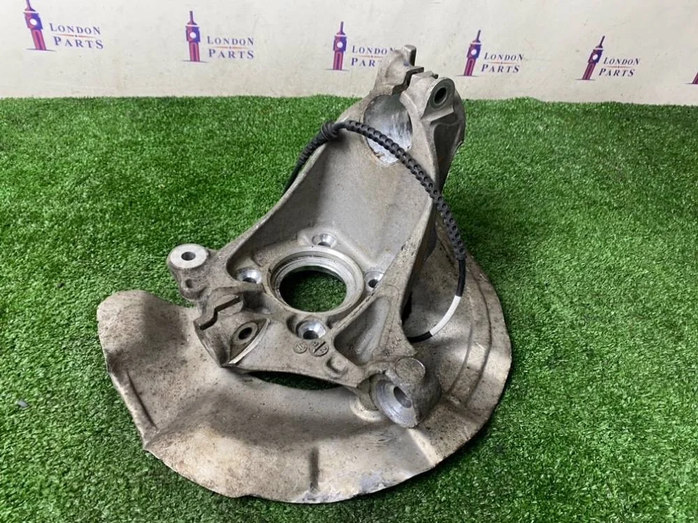 Кулак поворотный BMW x1 28iX F48