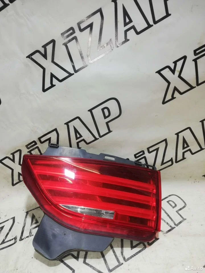 Фонарь правый в крышку багажника bmw 5 gt f07