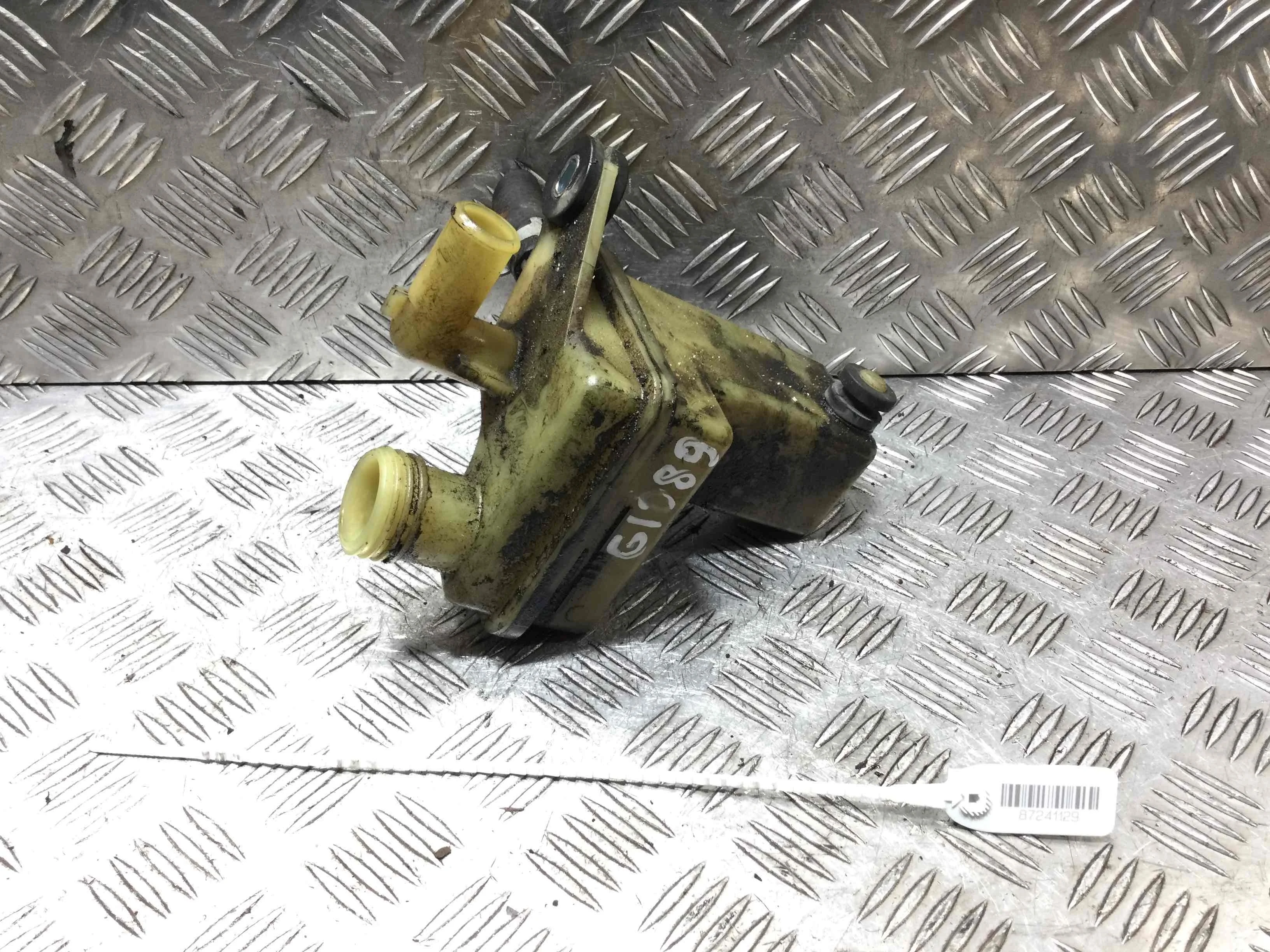 Бачок гидроусилителя Mazda 3 3 I (BK) 2003 - 2009 бензин 1.6 i Механика Х/б