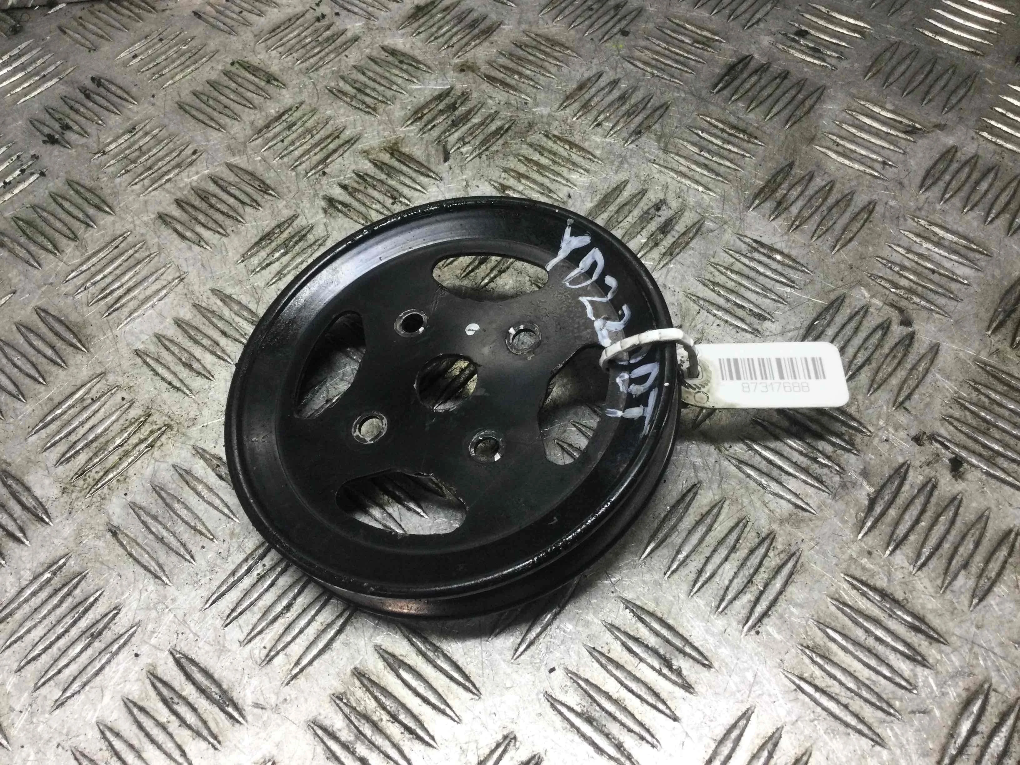 Шкив помпы Nissan X-Trail T30 (2001-2004) дизель 2.2 TD Механика