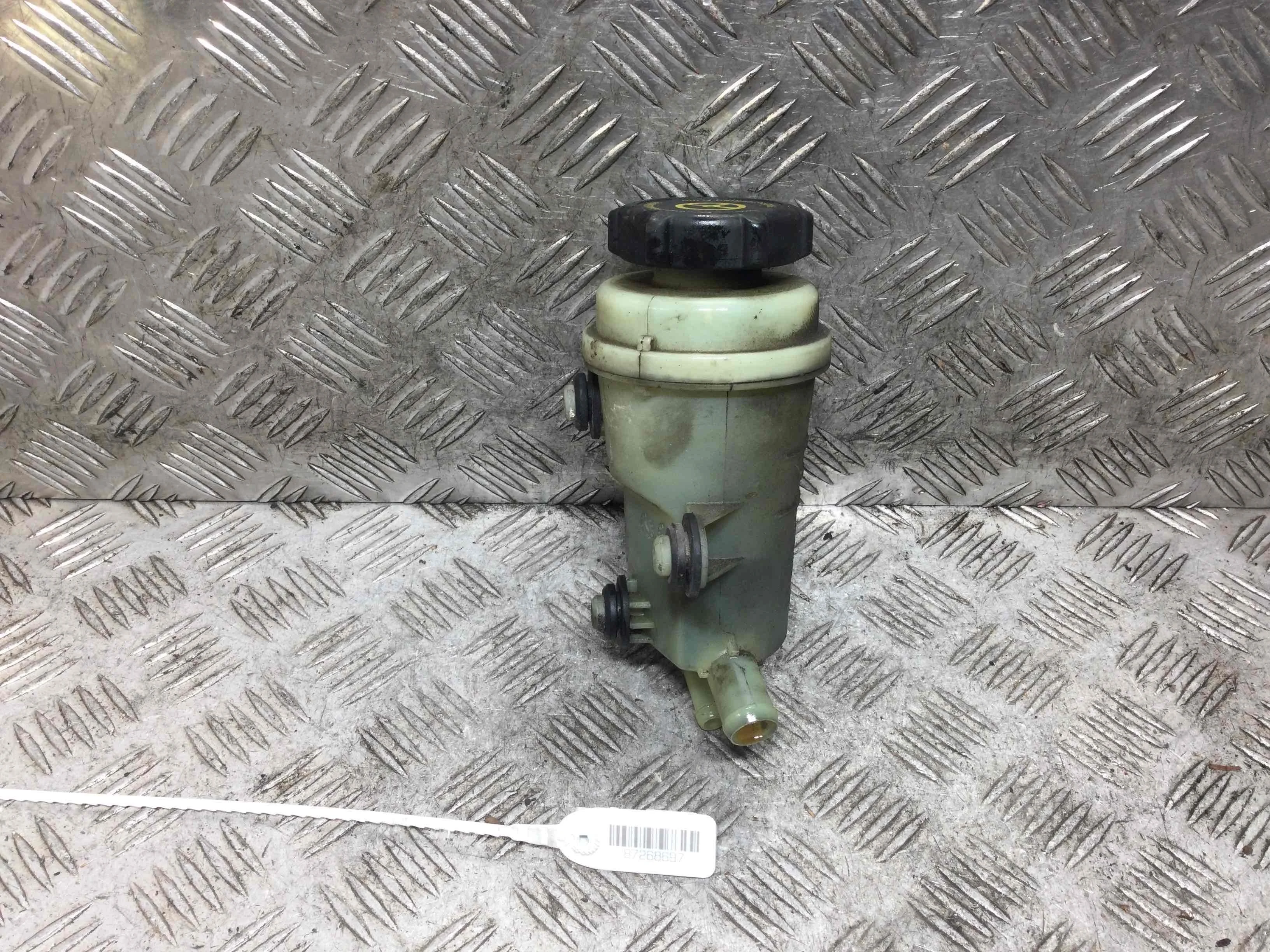 Бачок гидроусилителя Ford Focus 1 поколение [рестайлинг] (2001-2005) бензин 1.6 i Механика Универсал