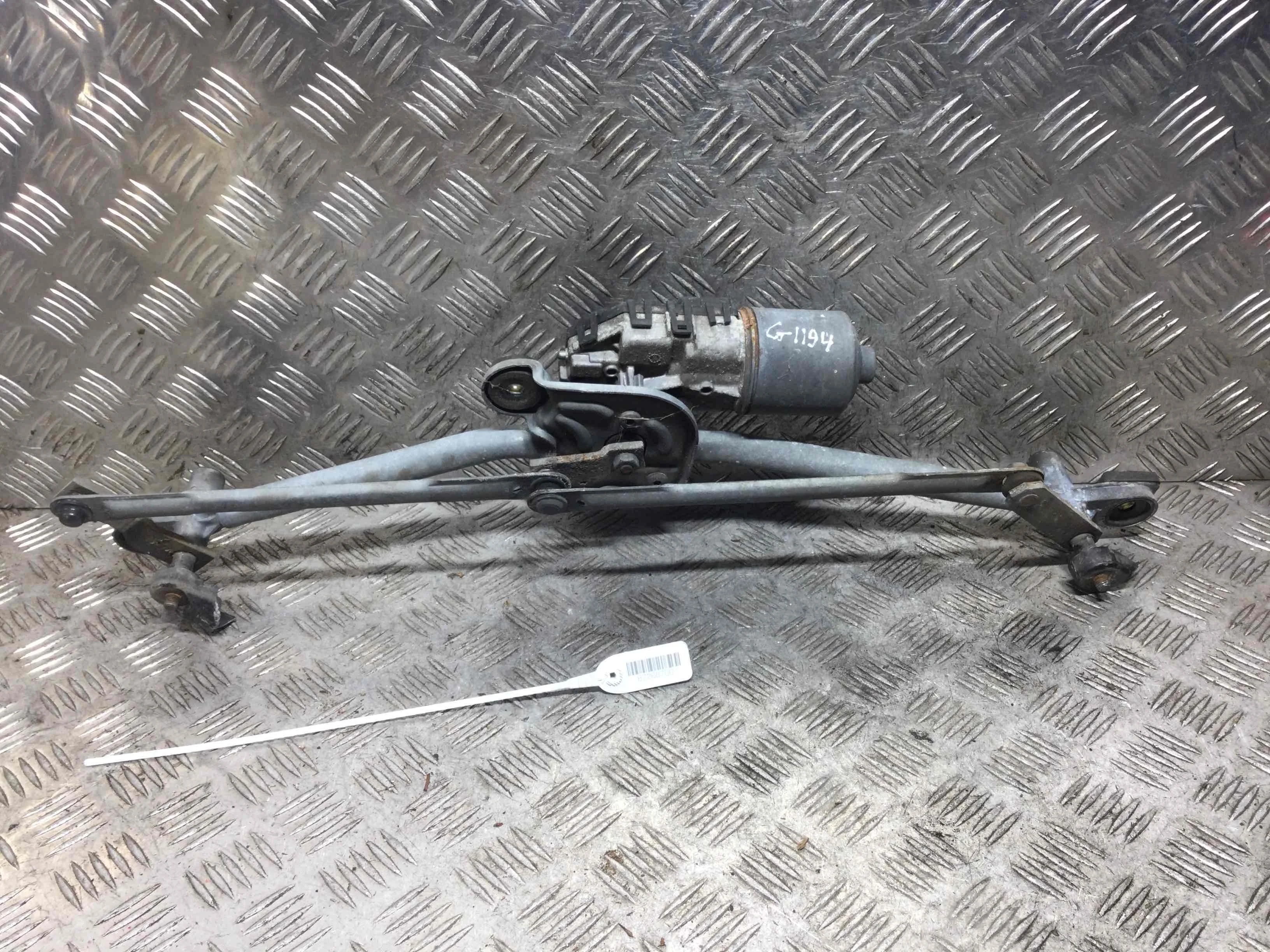 Механизм стеклоочистителя (трапеция дворников) Ford Mondeo Mondeo III 2000 - 2003 бензин 1.8 i Механика Универсал