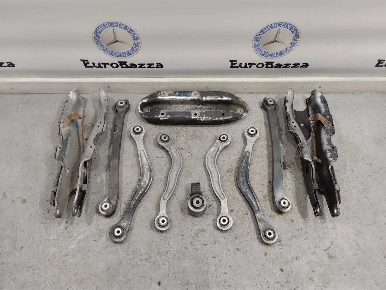 Подвеска заднего моста Mercedes W215