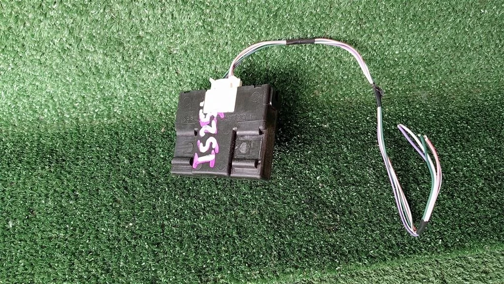 Б.у. иммобилайзер LEXUS IS250 GSE20 LEXUS IS250 GSE20