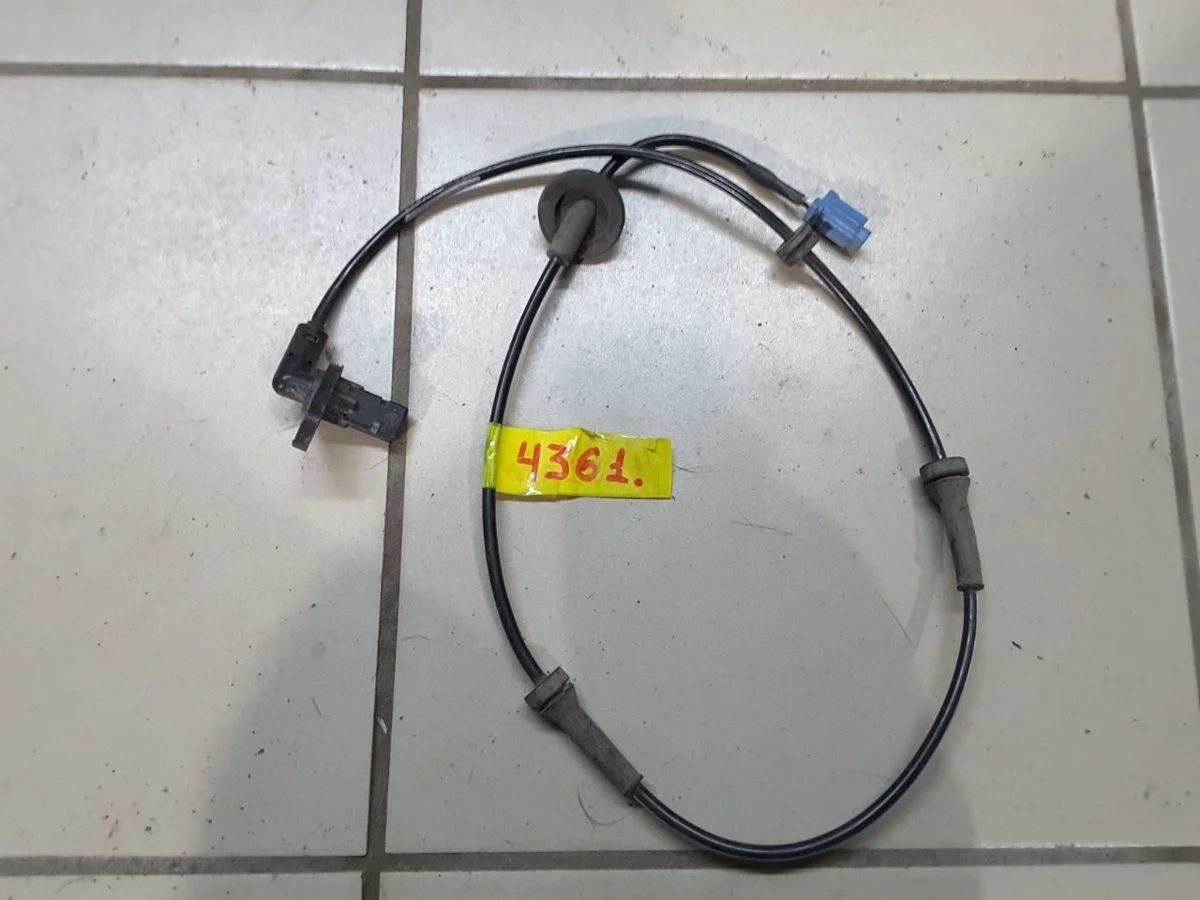 Датчик ABS передний Nissan X-Trail (T30) I рестайлинг (2003–2007)