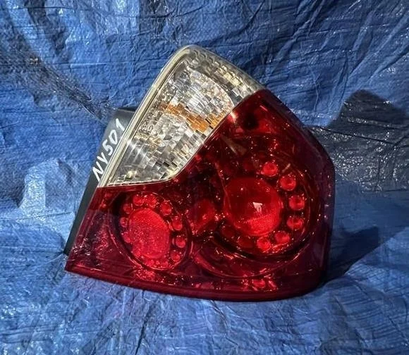 Б.у. фонарь наружный NISSAN FUGA PY50 NISSAN FUGA PY50