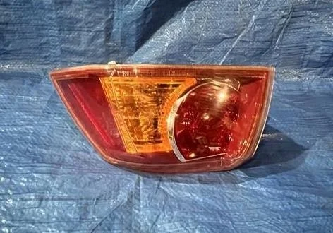 Б.у. фонарь наружный MITSUBISHI LANCER CY4A MITSUBISHI LANCER CY4A