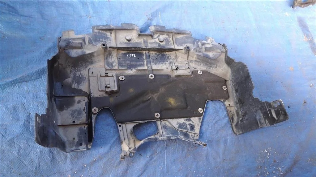 Б.у. защита двигателя пластиковая SUBARU IMPREZA GP SUBARU IMPREZA GP